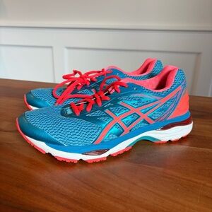 ASICS Women's GEL-Cumulus 18 Running Sneakers Shoe Size 8 Blue Coral